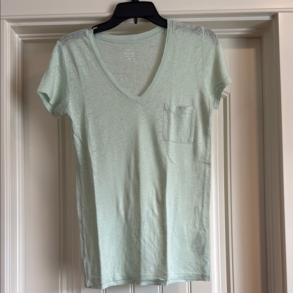 J crew linen Mint Green V-Neck Women's Top with one pocket